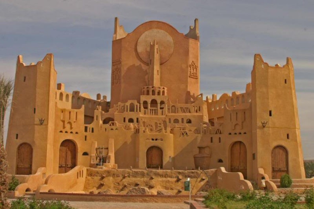 Il palazzo della nuova Timbuktu, sede dell'imperatore e del km